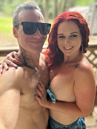 twfuncut Foto Desnuda Filtrada OnlyFans 23