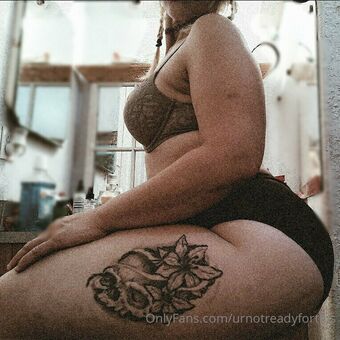 urnotreadyforthis Foto Desnuda Filtrada OnlyFans 12
