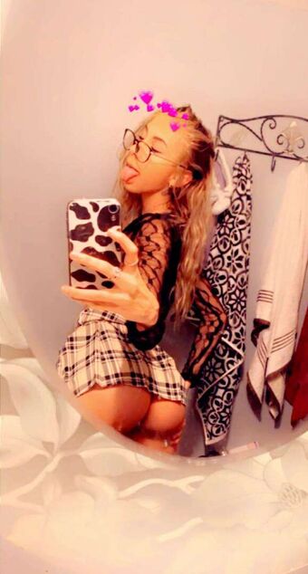 uurbabygirl Foto Desnuda Filtrada OnlyFans 2