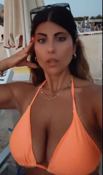 Valentina De Nucci Foto Desnuda Filtrada OnlyFans 17