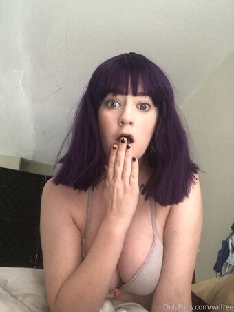 valfree Foto Desnuda Filtrada OnlyFans 17