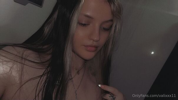 valixxx11
