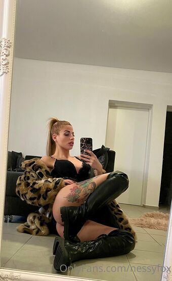 Vanessafox Foto Desnuda Filtrada OnlyFans 2