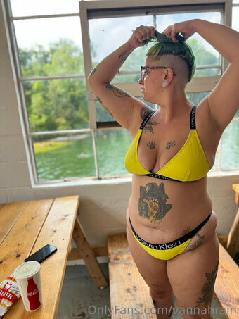 vannahrain Foto Desnuda Filtrada OnlyFans 14