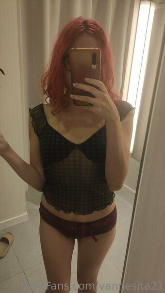 vannesita21 Foto Desnuda Filtrada OnlyFans 16