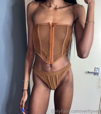 verityvee Foto Desnuda Filtrada OnlyFans 4