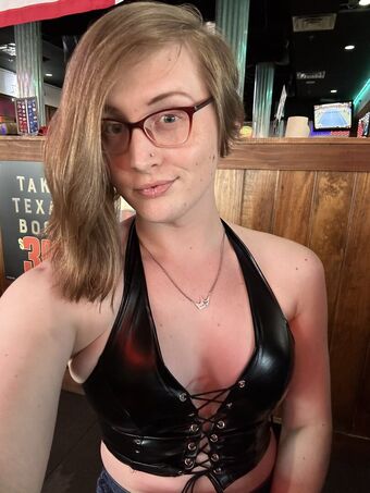 VeronicaJae