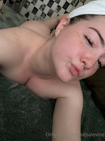 Vesalevine Foto Desnuda Filtrada OnlyFans 37