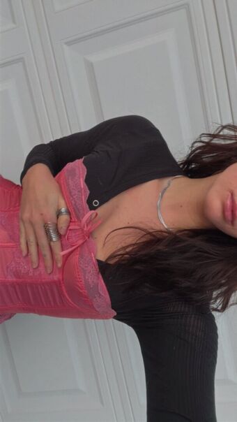 Willow Shields Foto Desnuda Filtrada OnlyFans 220