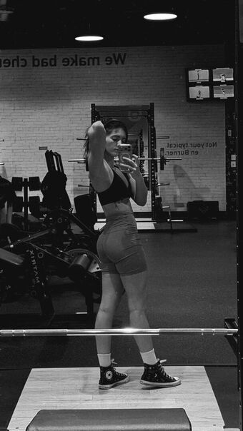 Willow Shields Foto Desnuda Filtrada OnlyFans 224