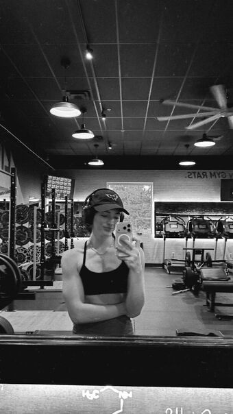 Willow Shields Foto Desnuda Filtrada OnlyFans 226