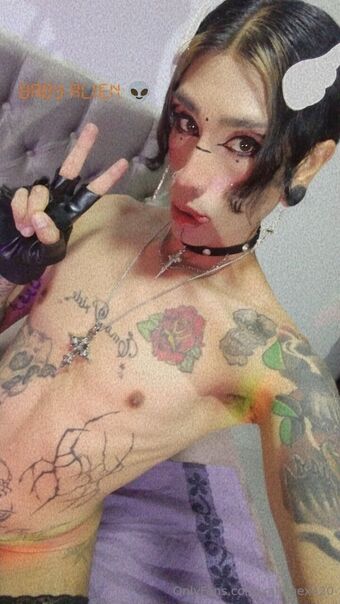 xalienex420 Foto Desnuda Filtrada OnlyFans 11