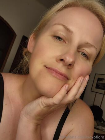 xoxoflora Foto Desnuda Filtrada OnlyFans 13