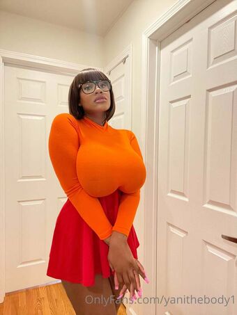 Yanithebbody1