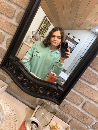 yourgirlclo02 Foto Desnuda Filtrada OnlyFans 16