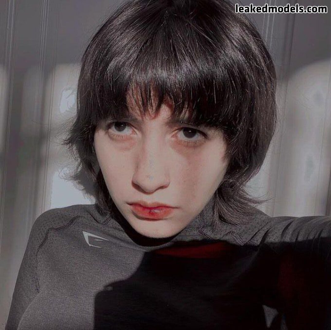 Her gaze full of desire