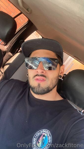 zackfitone
