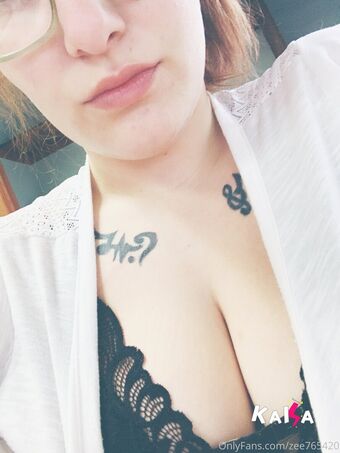zee765420 Foto Desnuda Filtrada OnlyFans 33