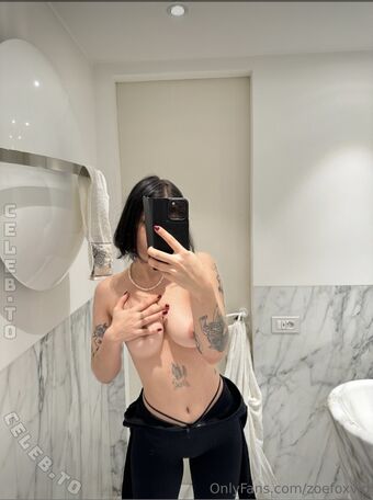Zoefox Foto Desnuda Filtrada OnlyFans 3