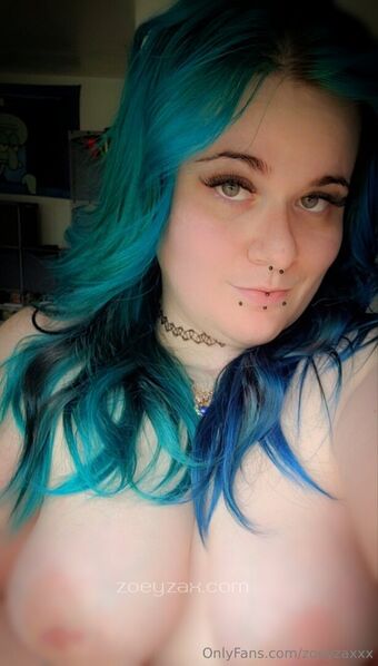 zoeyzaxxx
