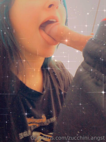 Zucchini Foto Desnuda Filtrada OnlyFans 42